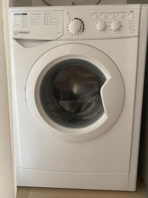 Caesar Apartment Bari Eksteriør billede